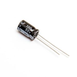 Capacitor, condensador 50V 100uF
