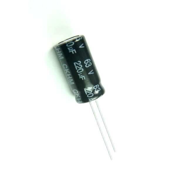 Capacitor, condensador 63V 220uF