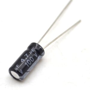 Capacitor, condensador 4.7uf 100V