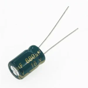 Capacitor, condensador 680uf 16V